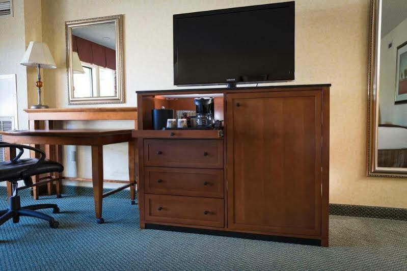 Red Lion Hotel Kennewick Columbia Center Buitenkant foto