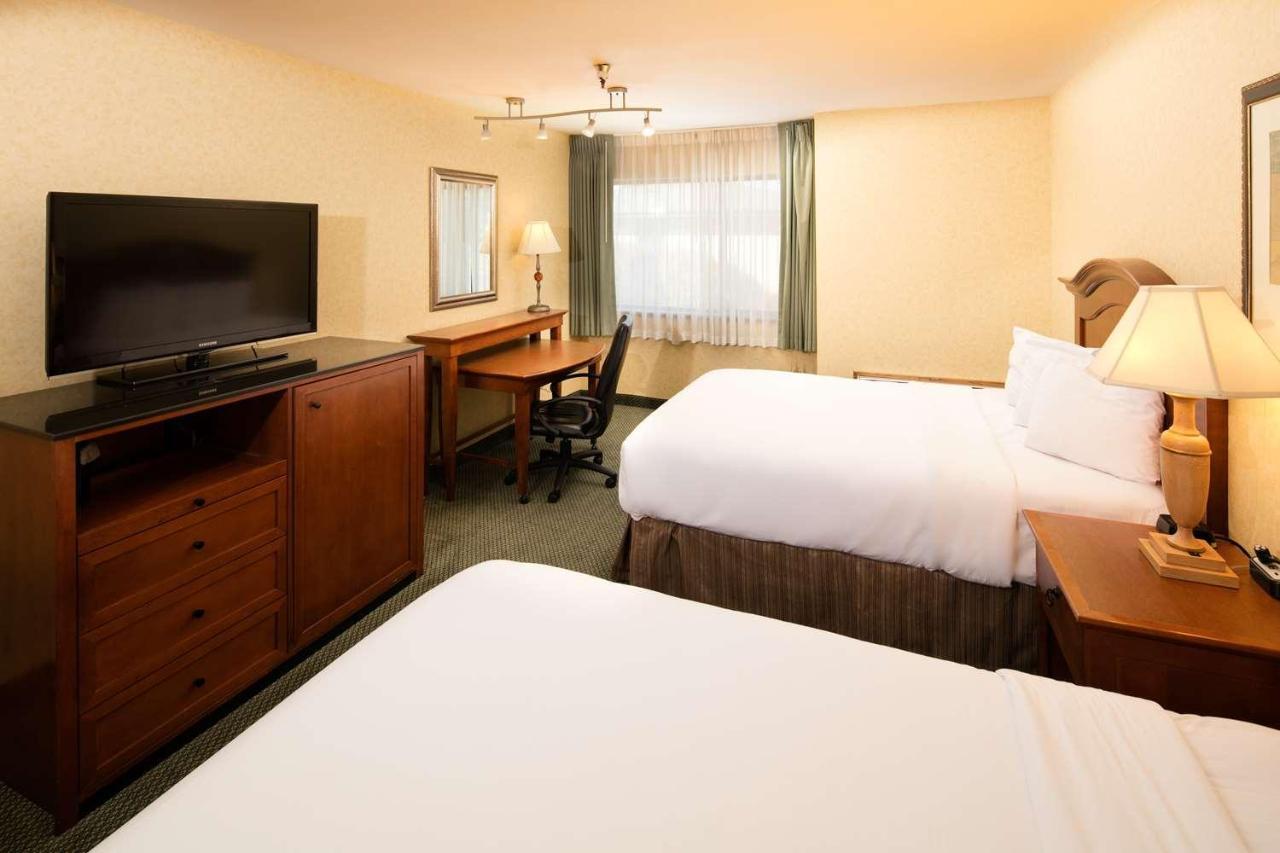 Red Lion Hotel Kennewick Columbia Center Buitenkant foto