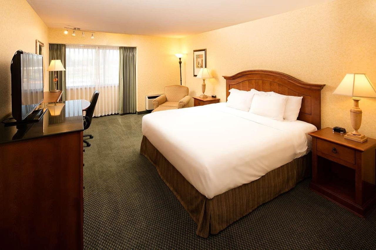 Red Lion Hotel Kennewick Columbia Center Buitenkant foto
